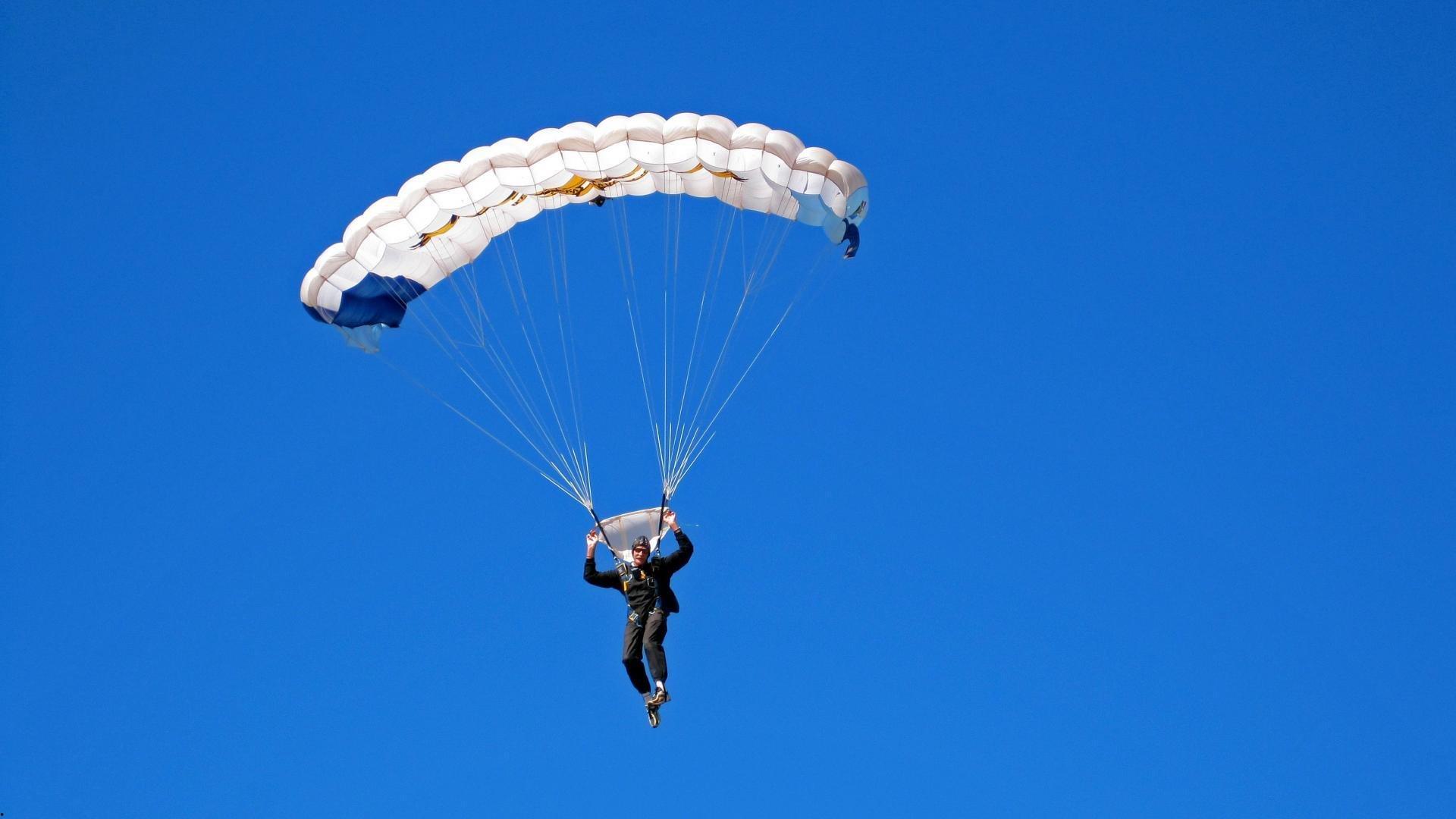 王者荣耀世界冠军杯落幕，中国战队斩获桂冠，电竞热潮再掀新高